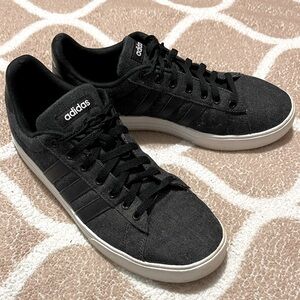 Adidas Black Men’s Sneaks